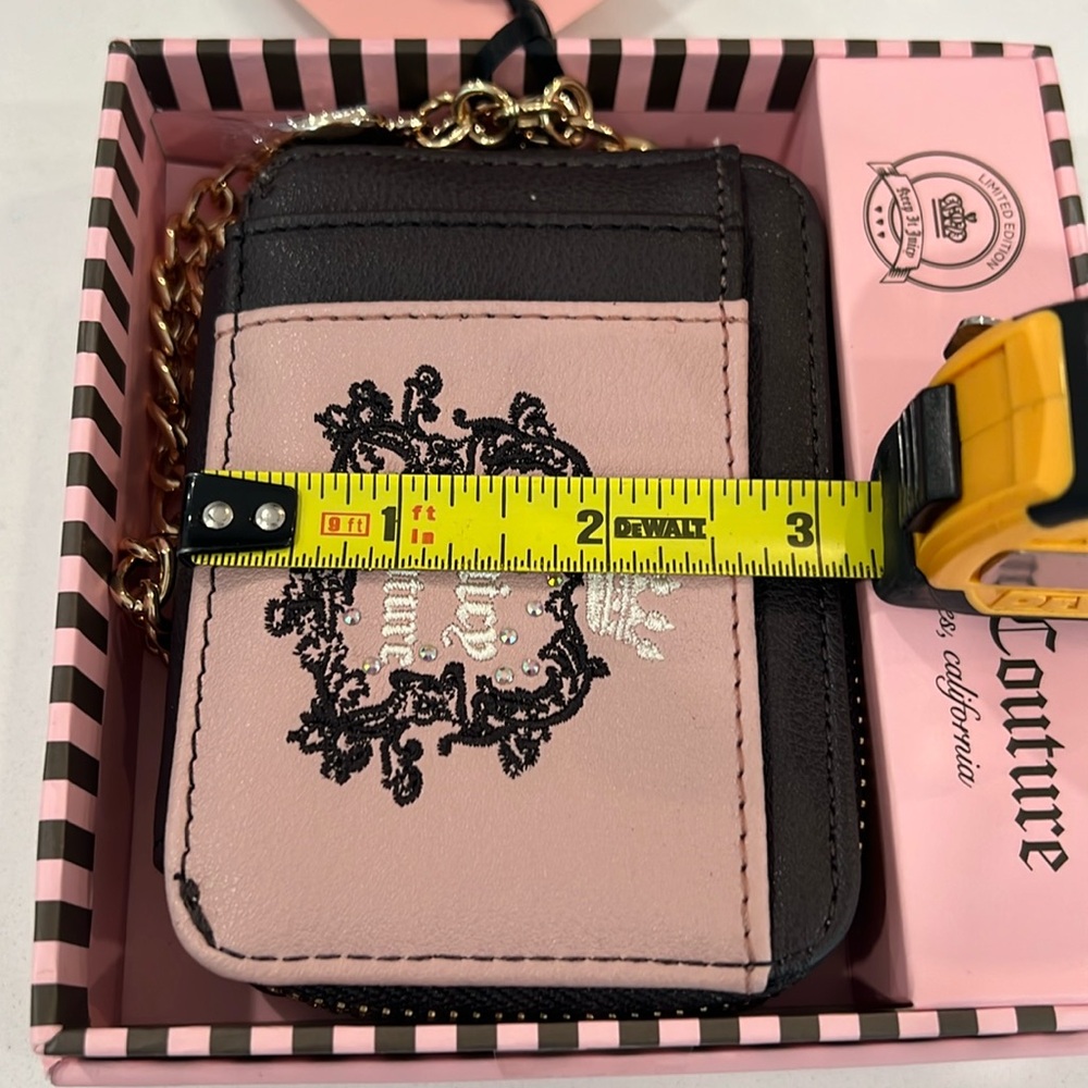 👑Cute. Juicy Couture Wristlet. - Picture 11 of 16